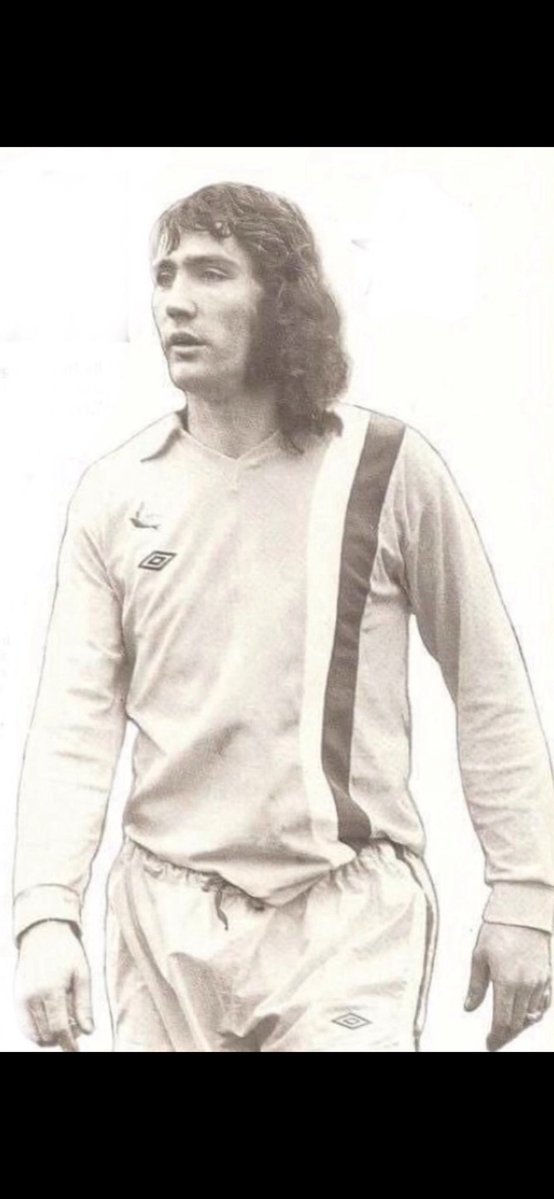 StuartJKane's tweet image. Remembering cult hero and fabulous footballer Robin Friday on what would have been his 73rd birthday. ⚽️ #biscuitmen #bluebirds
