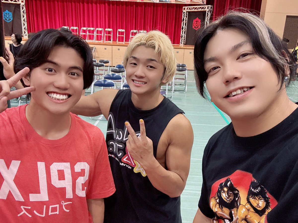 夢虹が受験のため今日が3人のNωAJr.はラストでした！

寂しいけど、NωA Jr.は須見和馬、夢虹、勝俣瞬馬がいてNωA Jr.だから誰がかけてもダメなんだよ。

須見ちゃんが試合では沢山魅せてくれると思う。
俺が試合できないのが申し訳ない。