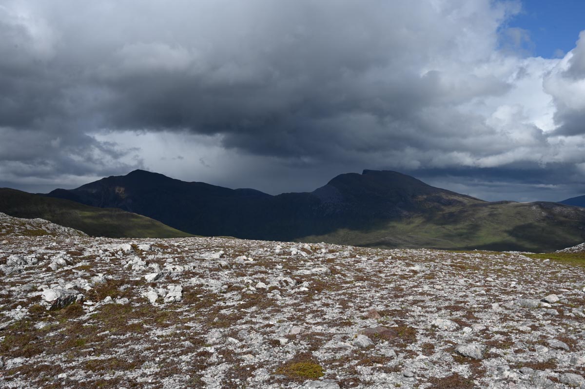 Spurtle284's tweet image. An Ruadh Stac from the south. 28th May 2025.

kinleyhazel.wordpress.com/2025/05/28/an-…