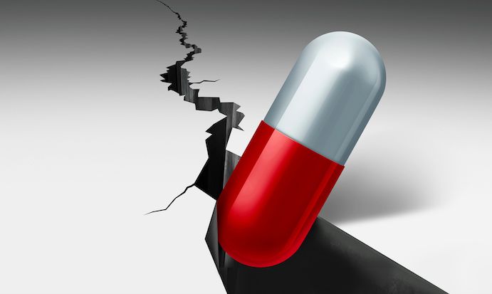 Unwirksam und riskant – aber trotzdem zugelassen. Die Recherche zu neuen Medikamenten ist erschreckend. 
infosperber.ch/gesundheit/arz… 
Bildquelle: © Depositphotos