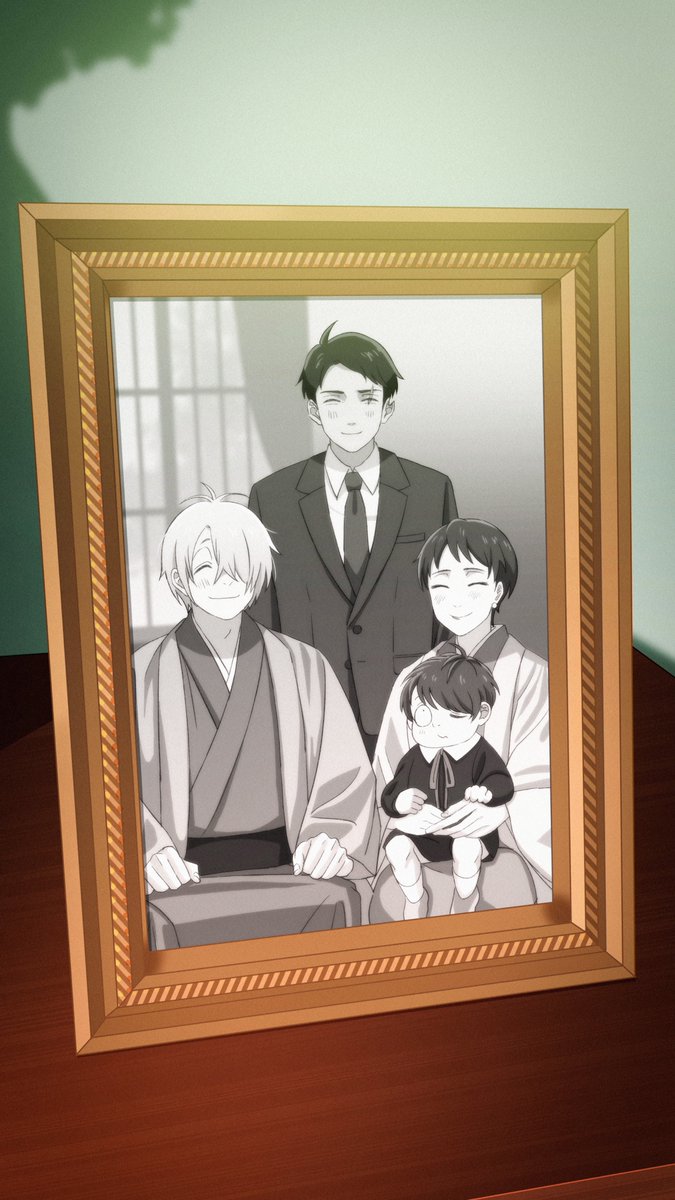 53cards's tweet image. 「家族写真」  

何度も遠慮する水木を引っ張り入れて撮ってそう