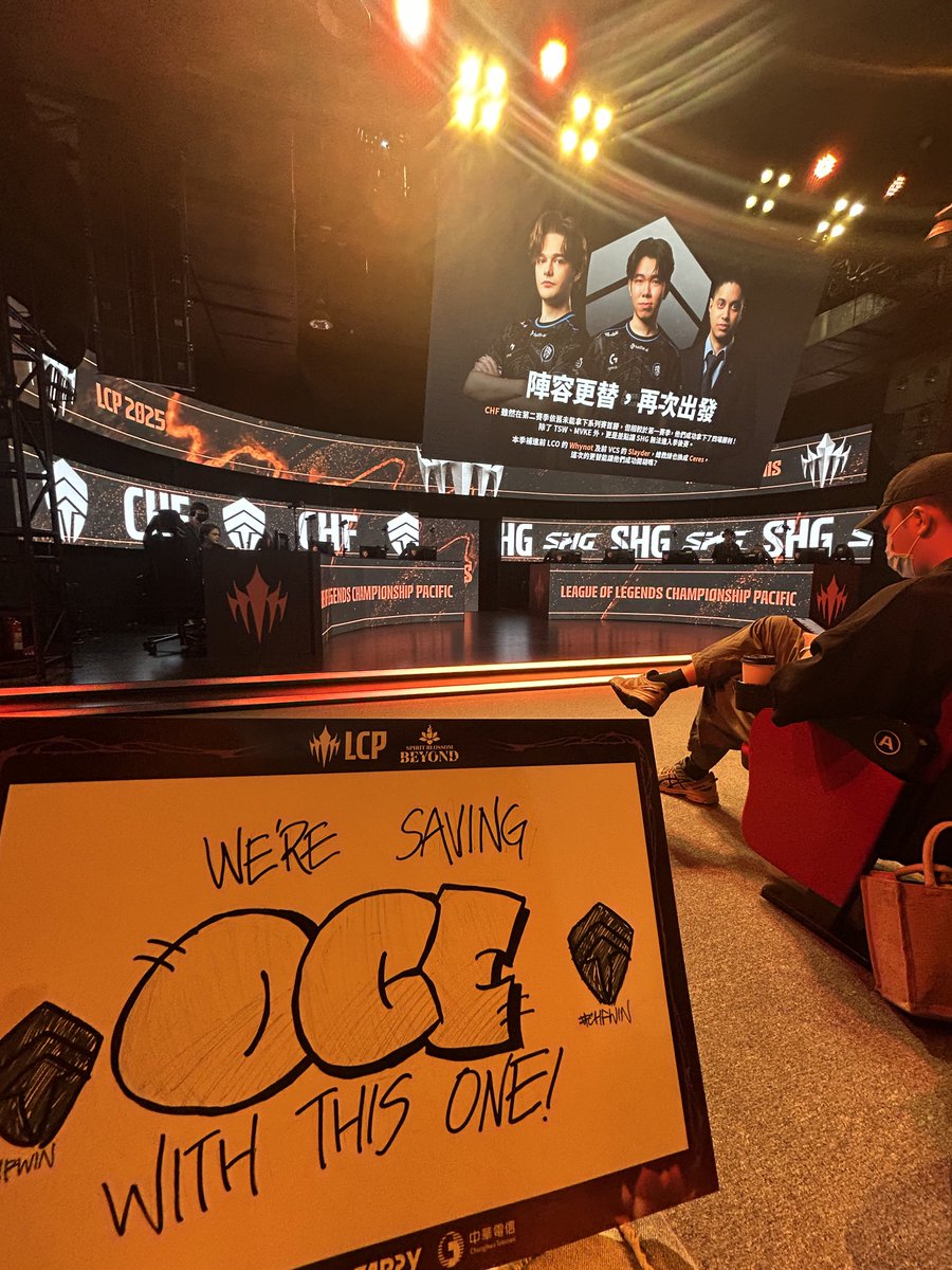 vivian (@b1ackparadex) on Twitter photo prayge #CHFWIN prayge #CHFWIN