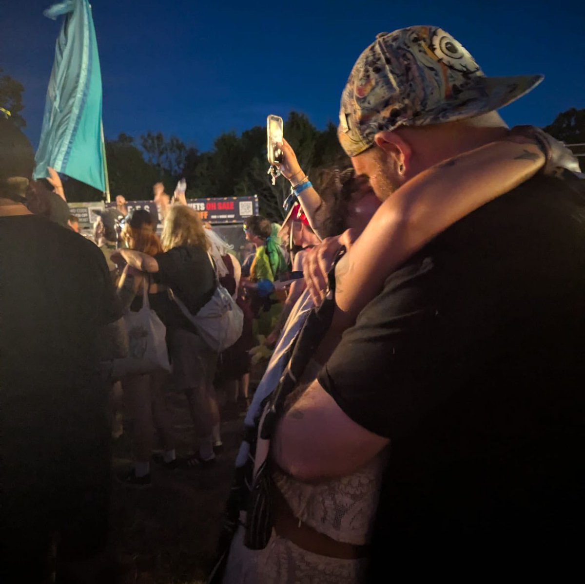 2000trees's tweet image. MASSIVE congratulations to these two lovebirds who met at 2000trees 2024 and only went and got engaged during Alexisonfire this year! 2026 honeymoon, surely?? ๐
That last pic ๐