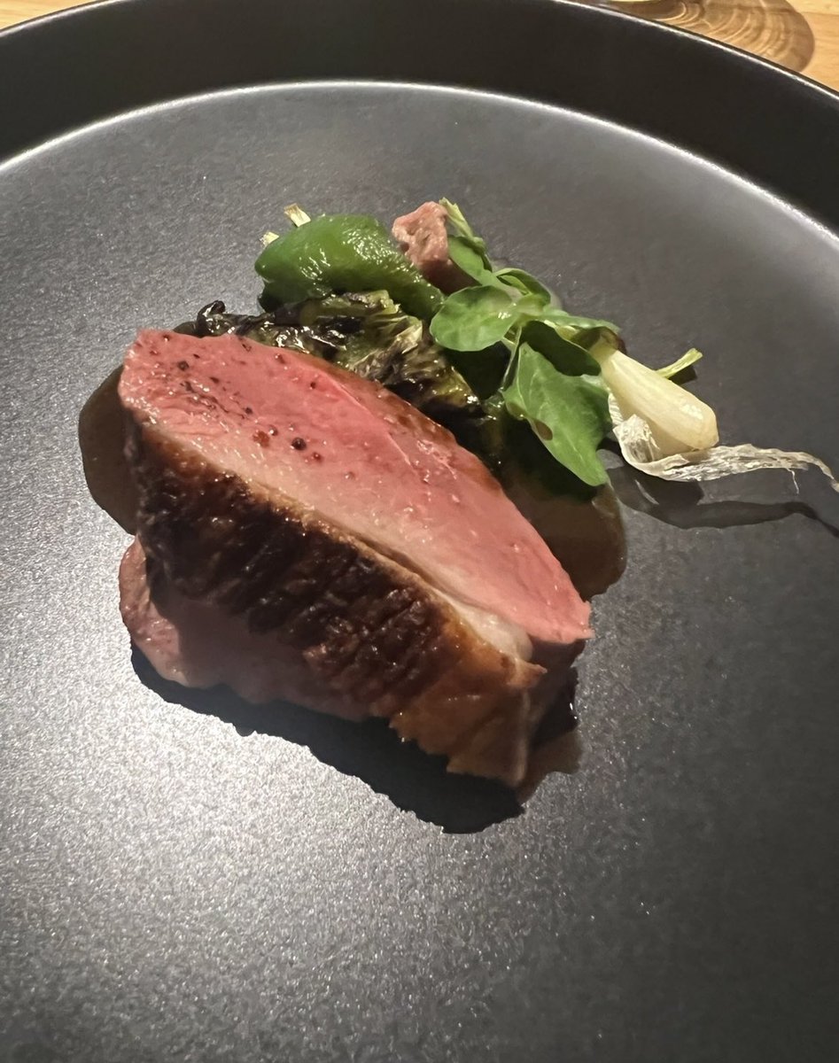 7月27日(日)
お疲れ様です。
今日も雨が多い1日でした。
日曜日は定休日です。
明日からの1週間も宜しくお願いします。
※今週の平日休業日は30(水)です。
重ねて宜しくお願いします。