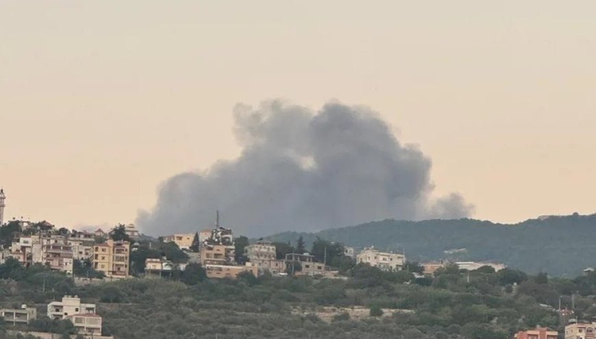 info_rastx's tweet image. ♦️İsrail'in Lübnan saldırısı: 2 Ölü
İsrail'in, Lübnan güneyindeki Sur kentinde insansız hava aracıyla (İHA) bir eve düzenlediği saldırıda 2 kişi yaşamını yitirdi. İsrail ülkenin Keferkela beldesine girdi.