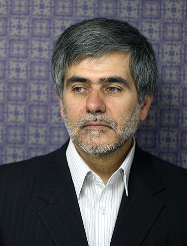 shahin110ds's tweet image. شاید هم هر ۳ نفر
اما قطعا و یقینا ۱ نفر از این ۳ نفر جاسوسه!