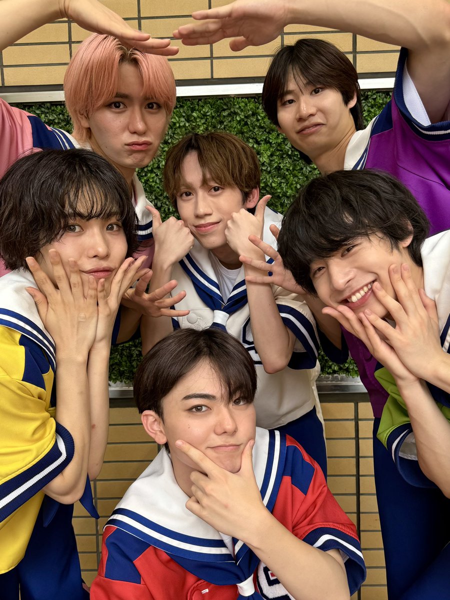 supafuru_info's tweet image. ⋆┈┈┈┈┈┈┈┈┈┈┈┈┈┈┈┈┈┈⋆
Thank you
メジャーデビューシングル
まにまに
2025.7.27(Sun)MIYAGI
supafuru.lnk.to/manimani_all
🍎🍊🍋🍈🍑🍇🥥
⋆┈┈┈┈┈┈┈┈┈┈┈┈┈┈┈┈┈┈⋆