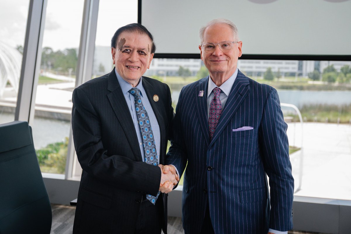 Florida Politics (@fla_pol) on Twitter photo .<a href="/FLPolyU/">Florida Polytechnic University</a>, Orlando College of Osteopathic Medicine partner for accelerated medical degrees
Reporting by <a href="/JanelleIrwinFL/">Janelle Irwin Taylor</a>
flapol.com/3IPHc5z
#FlaPol .<a href="/FLPolyU/">Florida Polytechnic University</a>, Orlando College of Osteopathic Medicine partner for accelerated medical degrees
Reporting by <a href="/JanelleIrwinFL/">Janelle Irwin Taylor</a>
flapol.com/3IPHc5z
#FlaPol