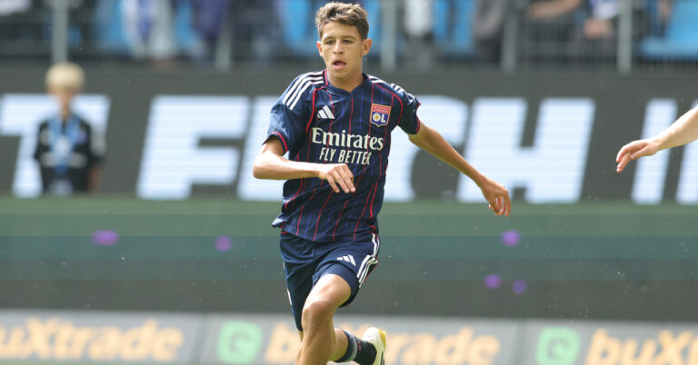 OL__Plus's tweet image. Khalis #Merah : 5 choses à savoir sur la nouvelle pépite de l'#OL
(Football 365 : olplus.fr/SzYSH)