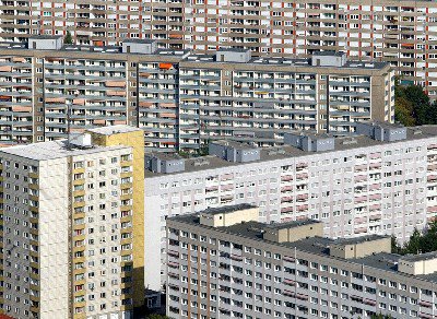 Peter88902568's tweet image. Quite excited about the UK becoming the next DDR, in terms of housing.
PAW's Plattenbau Palace housewarming will be a hot ticket. Recommended.
Dress code: polyester.