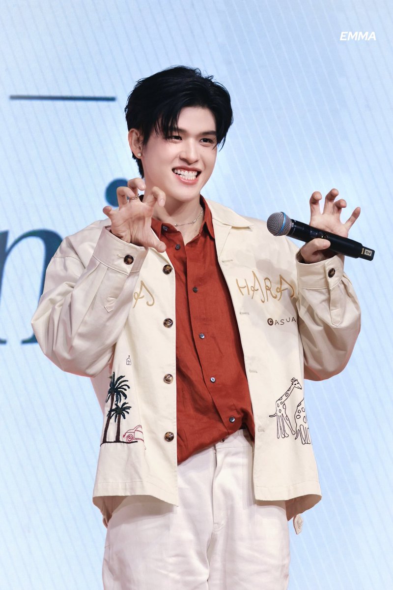 umyfate's tweet image. My chubby boy～ 🤍🤏

#skywongravee @skywongraveee