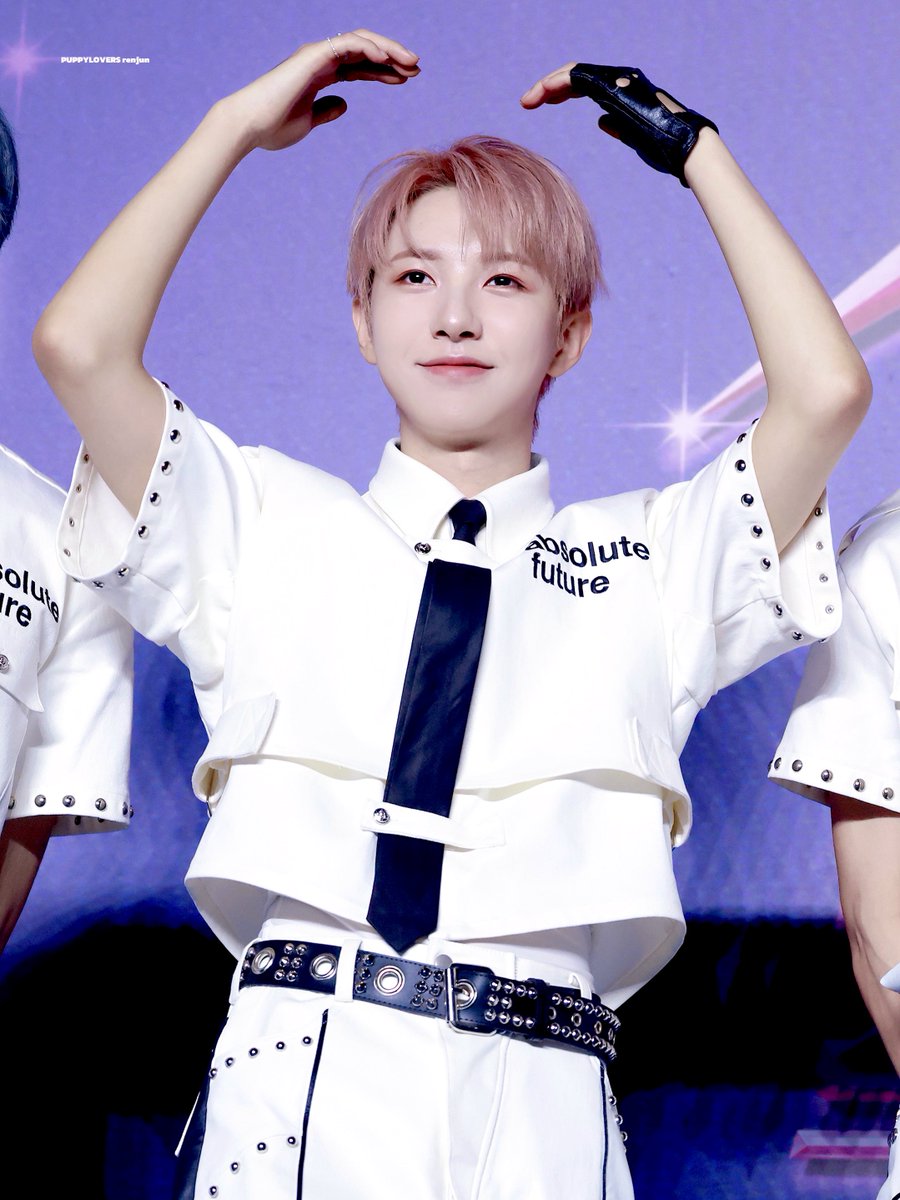puppylovers323's tweet image. 250727
#NCTDREAM
#λ°μ₯ #δ»δΏ #RENJUN