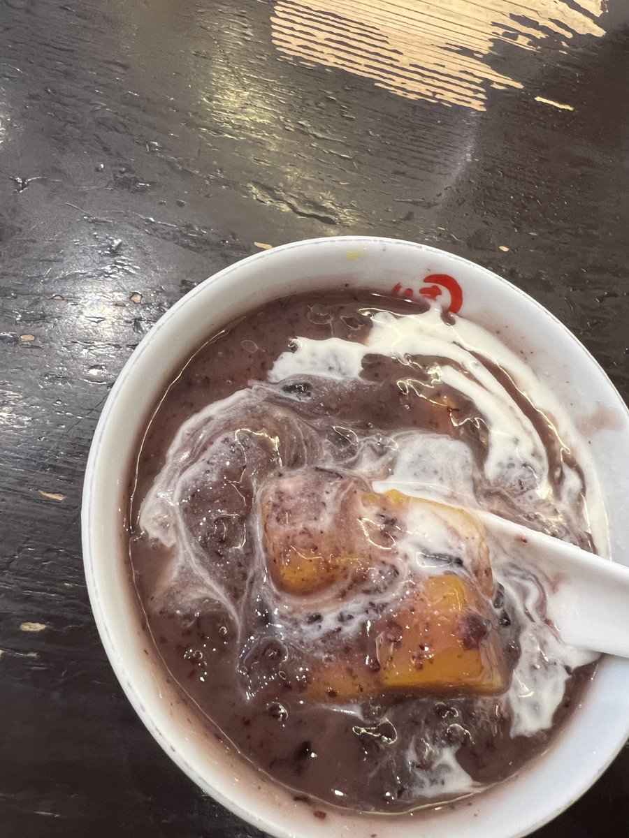 N__hello's tweet image. ピザは食べれなかったけどビャザァとしたものは食べれました

#ミシュラン