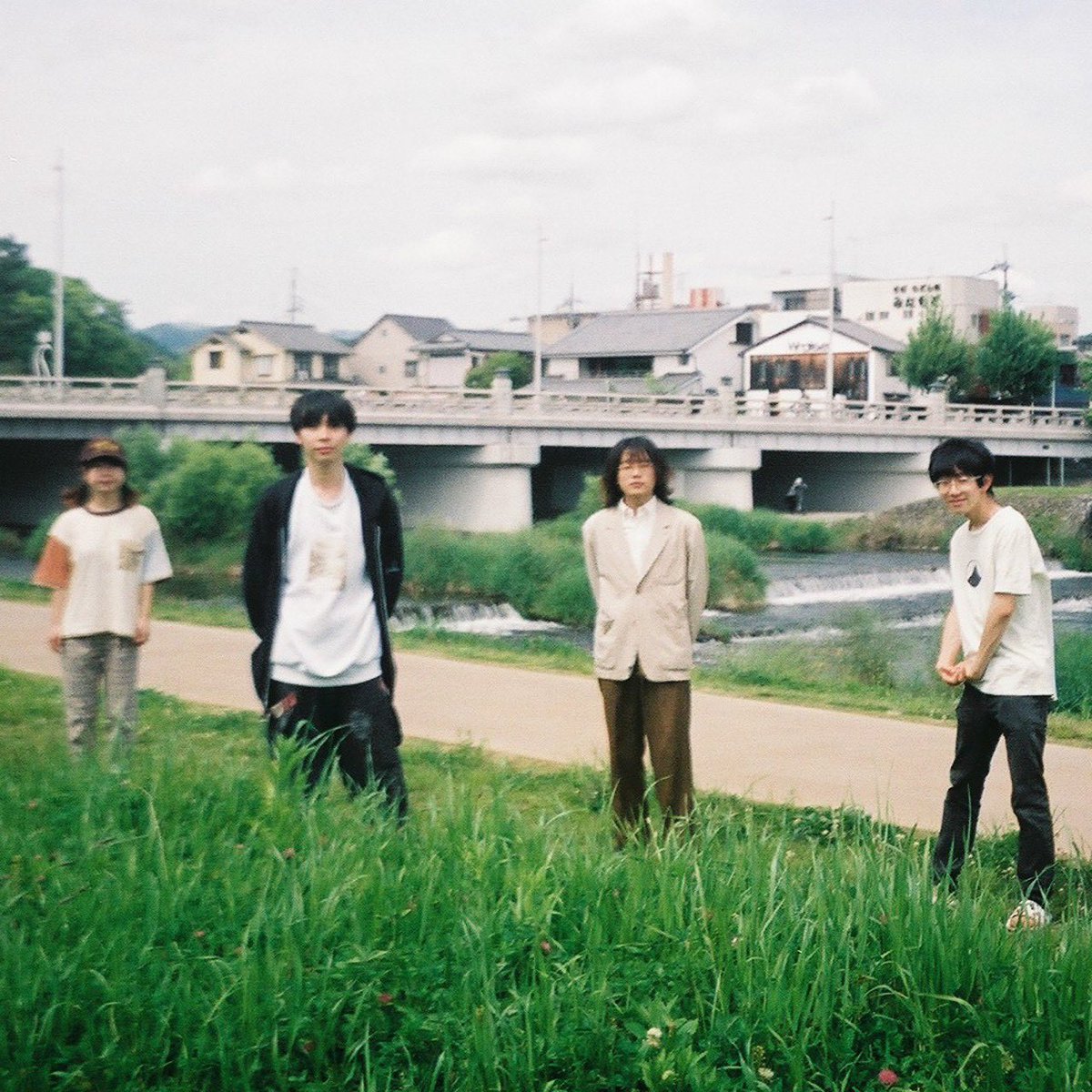 yoei 

サイケデリックフォークロックバンド、yoeiです。
今年も熊野寮で演奏できること、とても幸せです。

Linktree linktr.ee/yoei_band