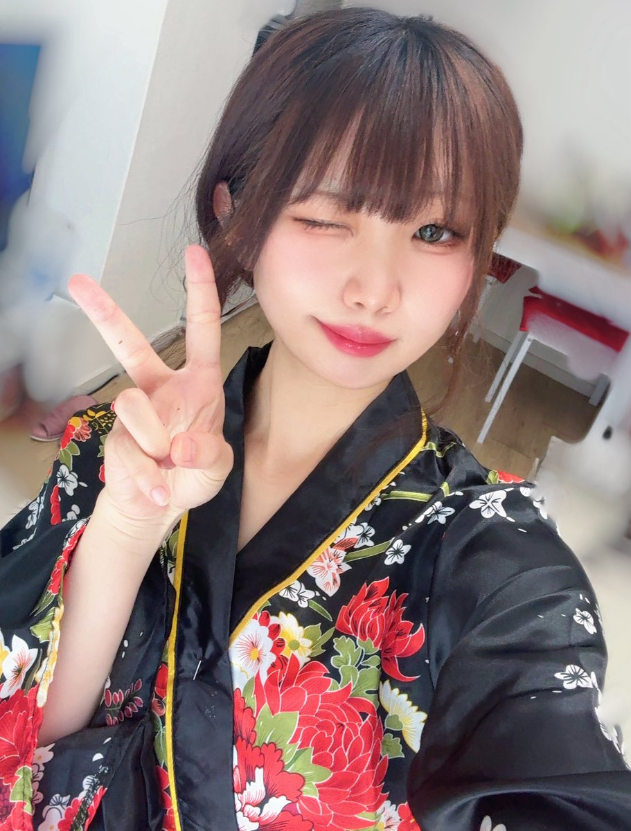 Hikari8239's tweet image. 本日は撮影会ありがとうございました！
次はコミケにすゆかちゃんといる予定だよ