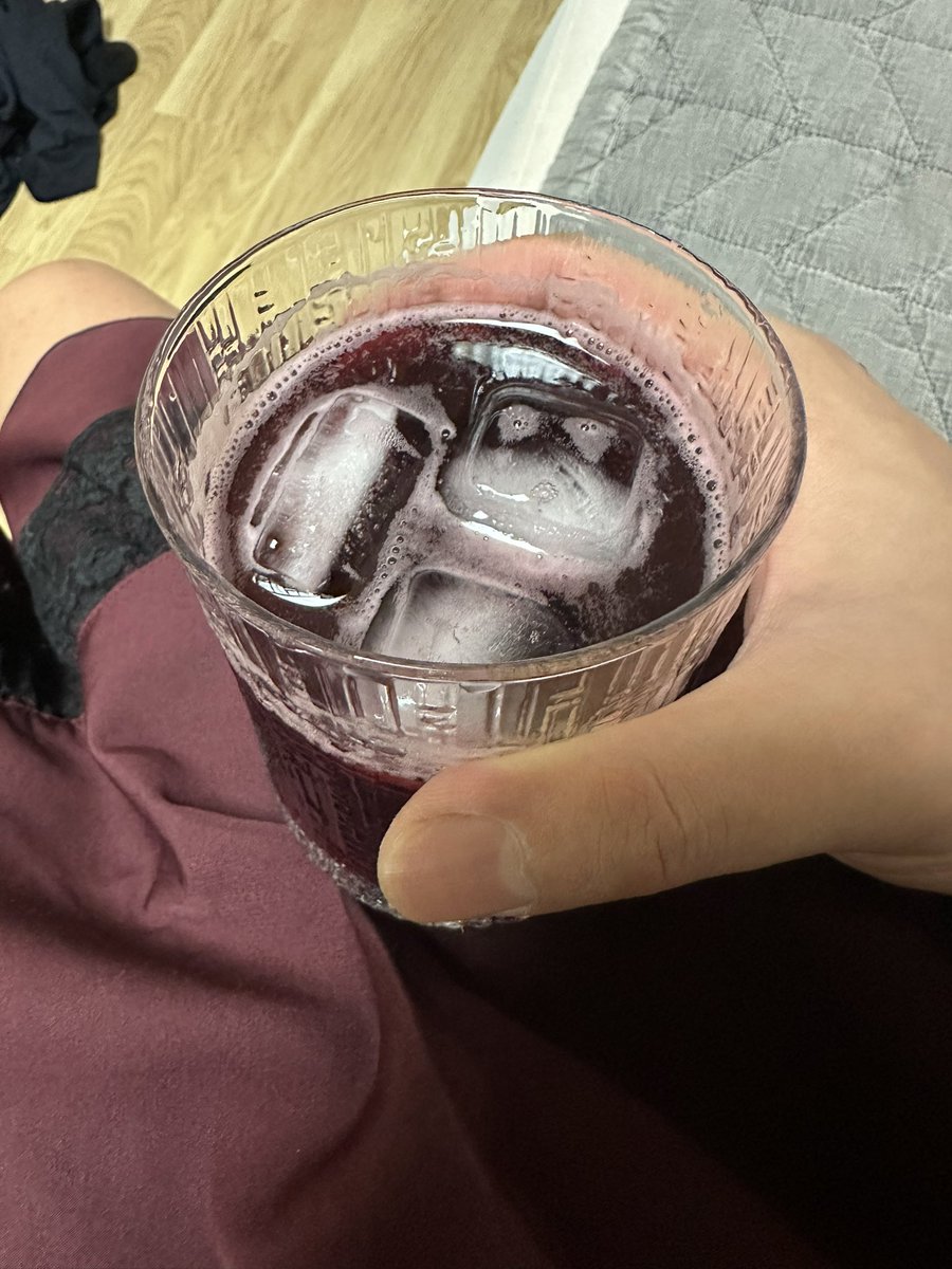 휴가 때 시간되면은 텔로 놀러갈까 ㅎㅎ