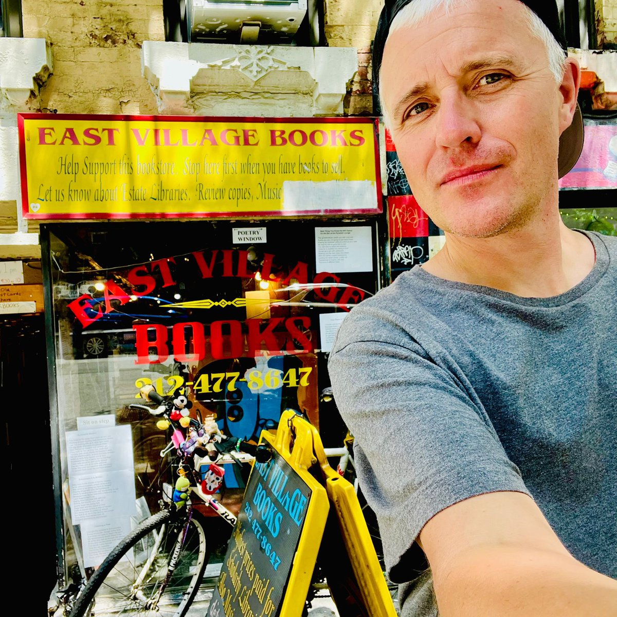 Epoque_Press's tweet image. Adam out and about in NYC visiting East Village Books.
Wherever you are in the world, please support your local independent bookshops.