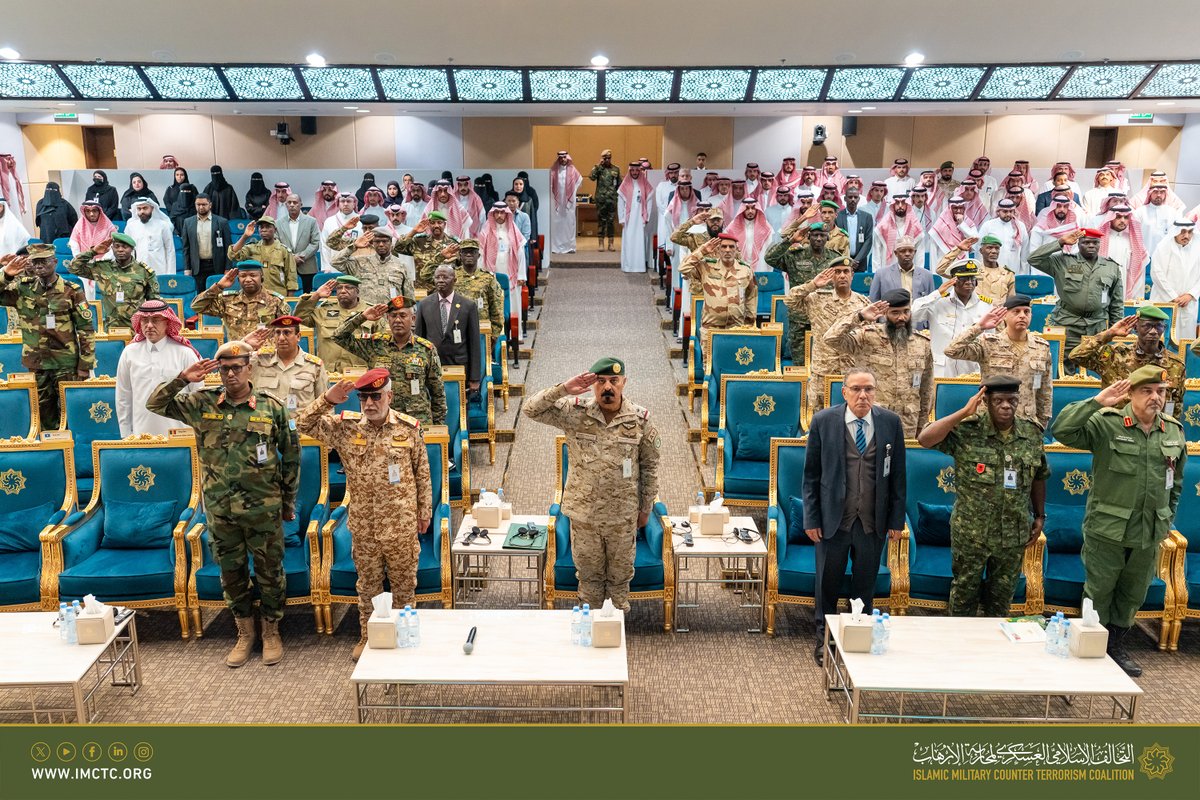 imctc_en's tweet image. The Delegates of the Republic of Maldives to #IMCTC held today a ceremony to celebrate their Country’s Independence Day, in the presence of IMCTC Secretary General, Member States’ Delegates and personnel.