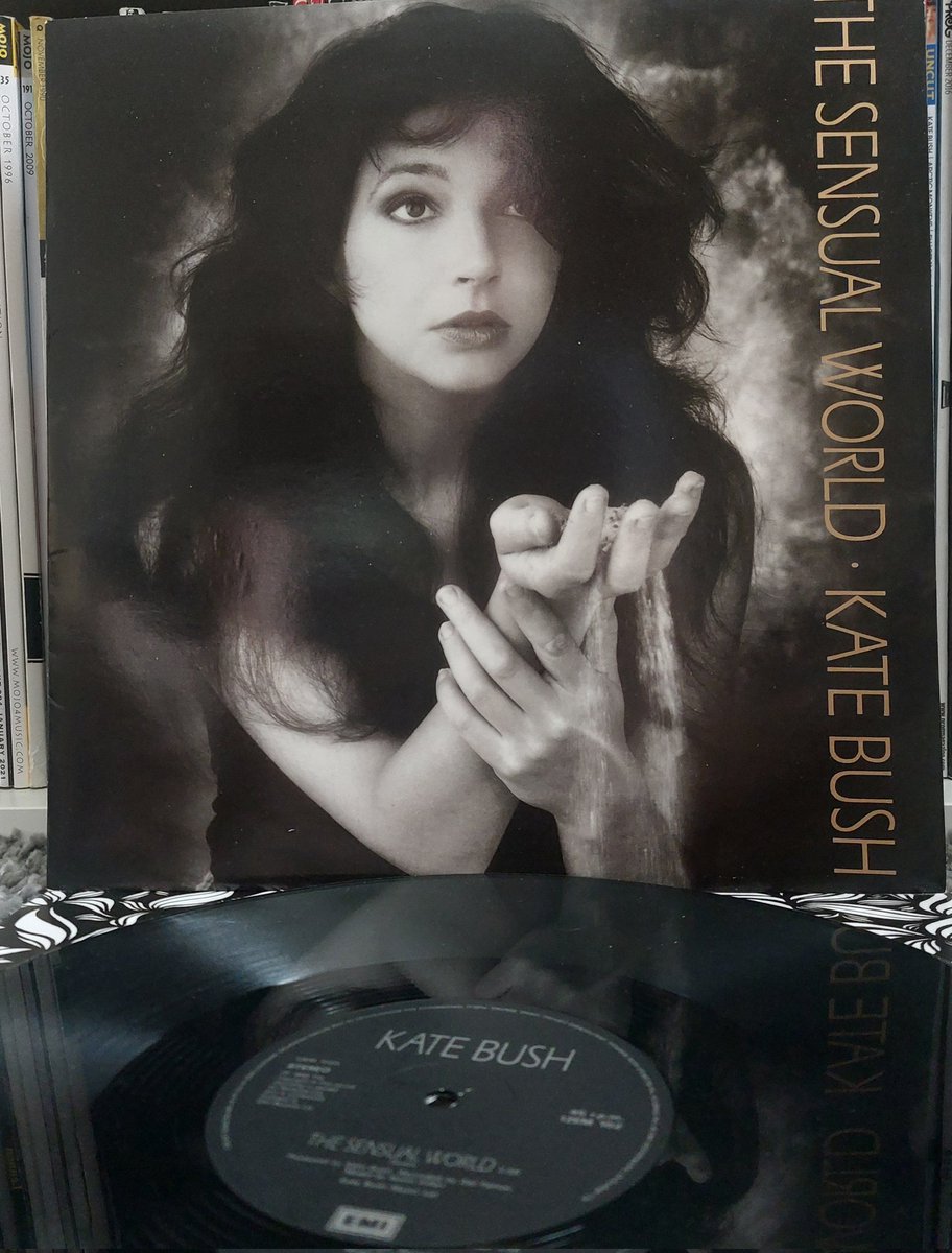 johncox2112's tweet image. #KateBush. 12 inch singles.
Experiment IV & The Sensual World.