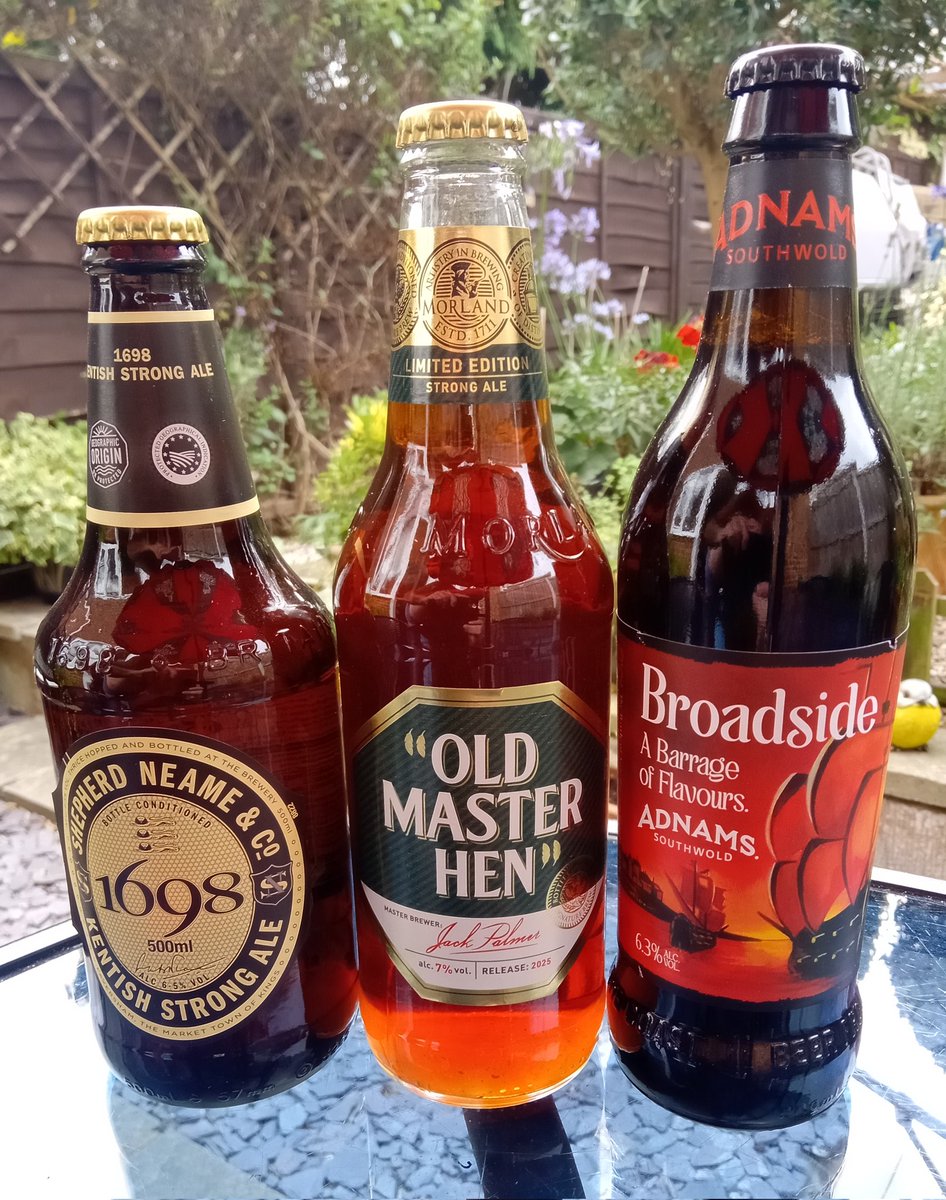NigelSommelier's tweet image. Strong Ale Sunday: Having missed out yesterday and Liz still not too good there&apos;s no #pub visit today. 

However, a solid bottle line up from the bigger players will keep me happy. Everyone a damn good #beer IMO. 🍻
