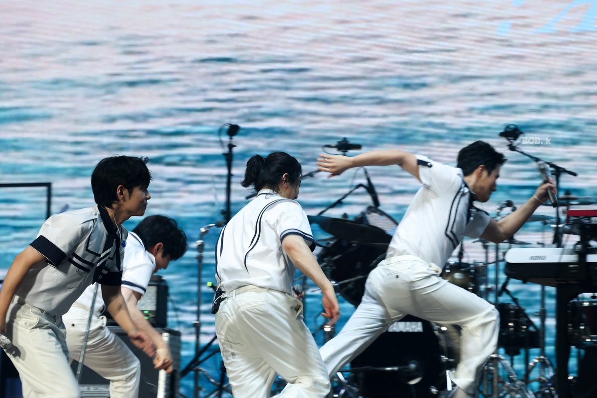 제일오른쪽 릴랄릴라테토남 달리는 거봐