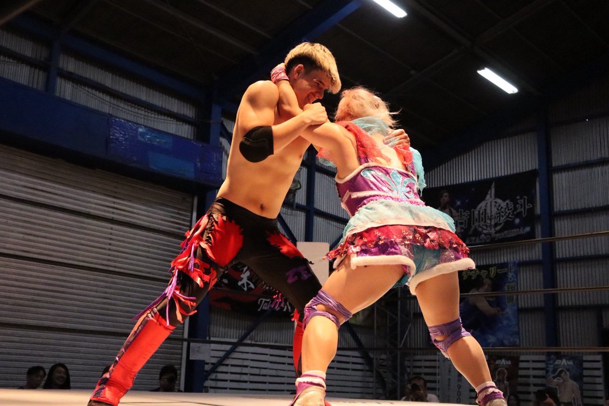 sasa_2AW's tweet image. ジミーゼロ!!!
男女関係なくきてくれて
最高に嬉しかったよ!
まだこの世界線で闘わないといけないのは
わたしがまだまだということ。
もっと強くなるしかないってこと!!!
麺造がなんか言ってるなーって思ったら
わたしマリオネットになってた🪆
#2AW