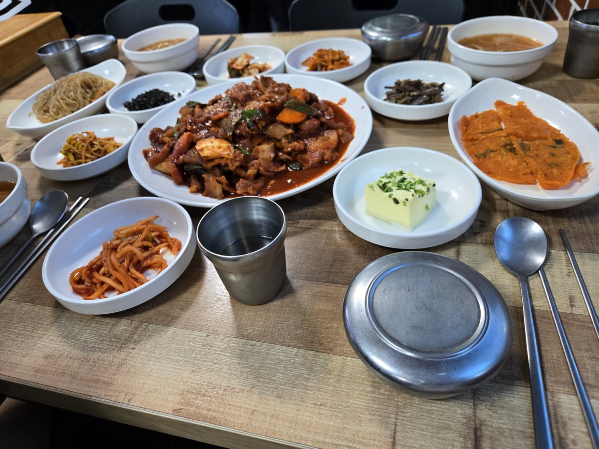 ariaP616480's tweet image. 오늘의 밥