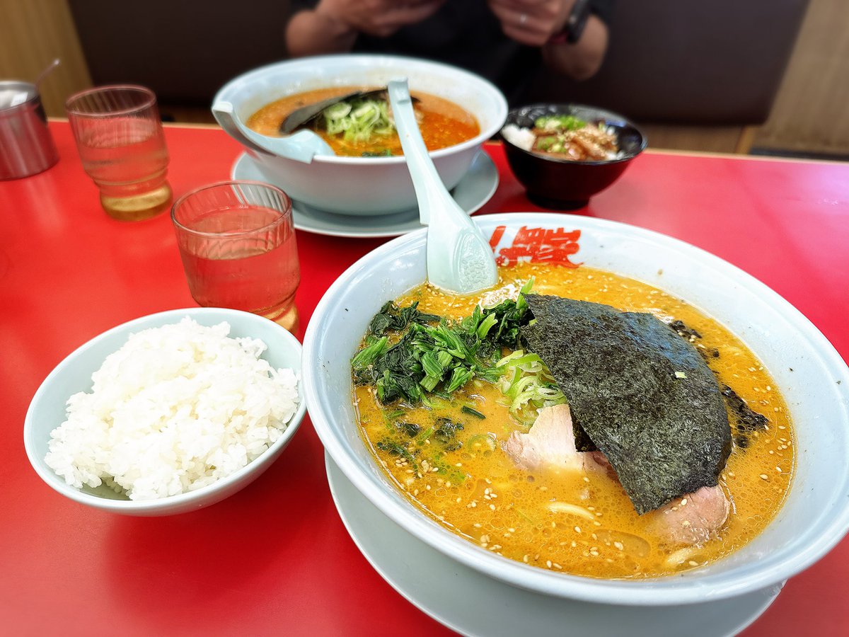 旦那と山岡家♡
美味しすぎてやばかった家の近くにほし〜