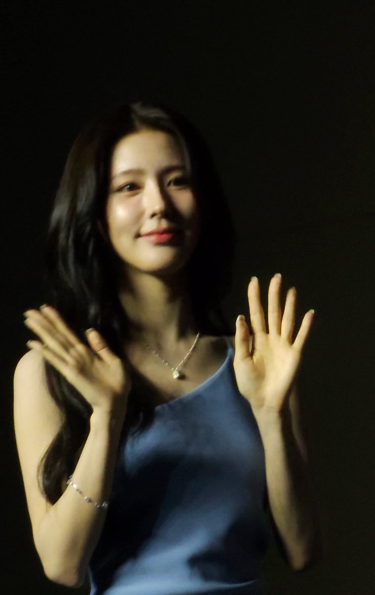 Tessaaaa_4's tweet image. Gayo Daejeon Blue Carpet

#미연 #아이들 
#MIYEON #IDLE