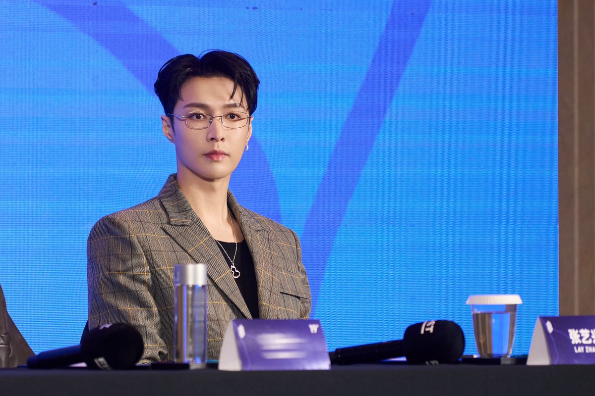 lay_studio's tweet photo. Media spotlight shines as creativity flourishes on and off camera. Join @LayZhang, curator of the Film Market at the 19th FIRST International Film Festival, to explore the endless possibilities of cinematic storytelling! https://t.co/hCEwRszsdF