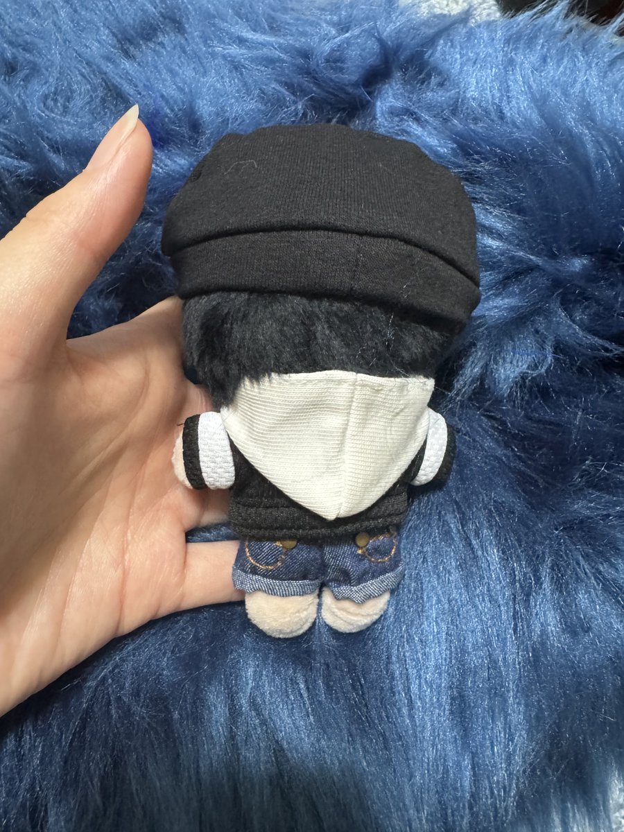 LEON_OHKA3's tweet image. 見てー！！10cmのローぬい作りました🫶
刺繍とか何となくコツを掴んだので、次は20cmの作りたい🔥