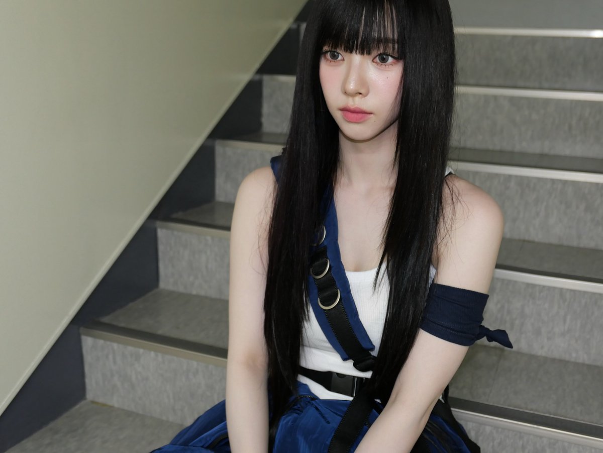 순간의 카리나 tweet media