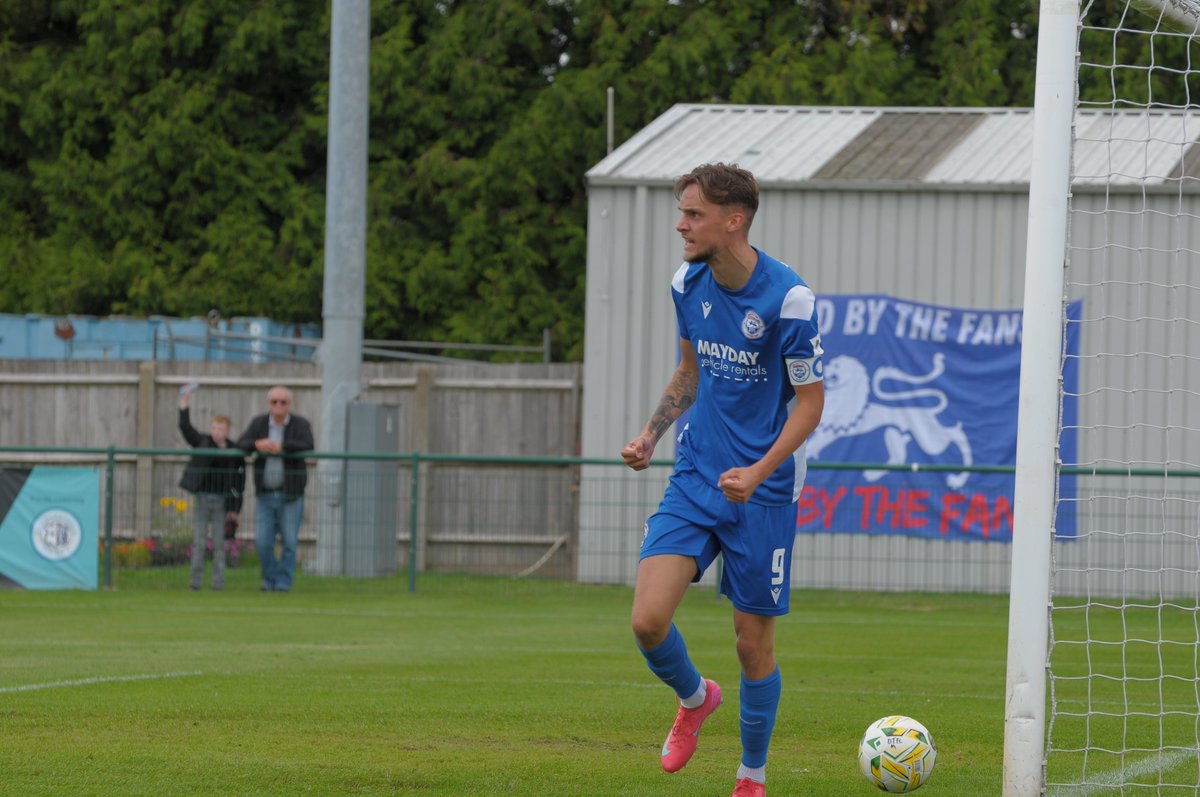 DunstableTownFC's tweet image. 📸 We&apos;ll have a full match gallery up tonight of the game against @HaringeyBoroFC.

#towntogether #youareenough