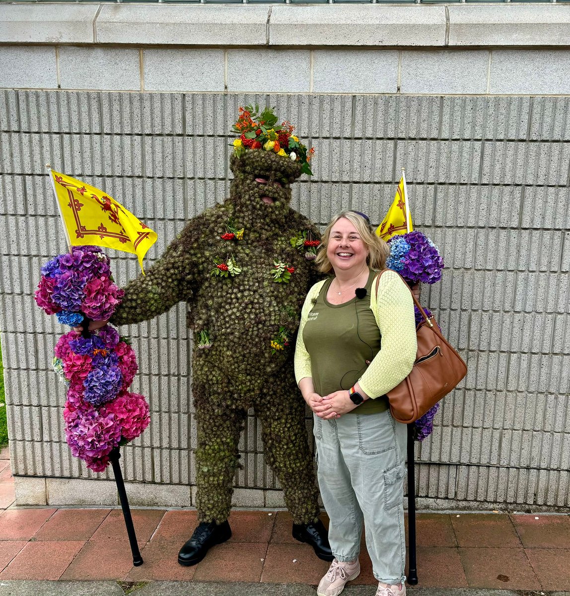 WeirdInTheWade's tweet image. I&apos;m so excited for you to hear tomorrow&apos;s episode of all about the Burryman! I&apos;m so excited you might have got a blog notification for the show notes today! Oops. Don&apos;t worry the blog and show notes will be live tomorrow morning along with the episode!
bbc.co.uk/programmes/p0l…