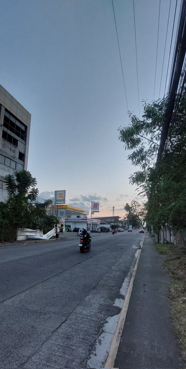 moderncallboy tweet media