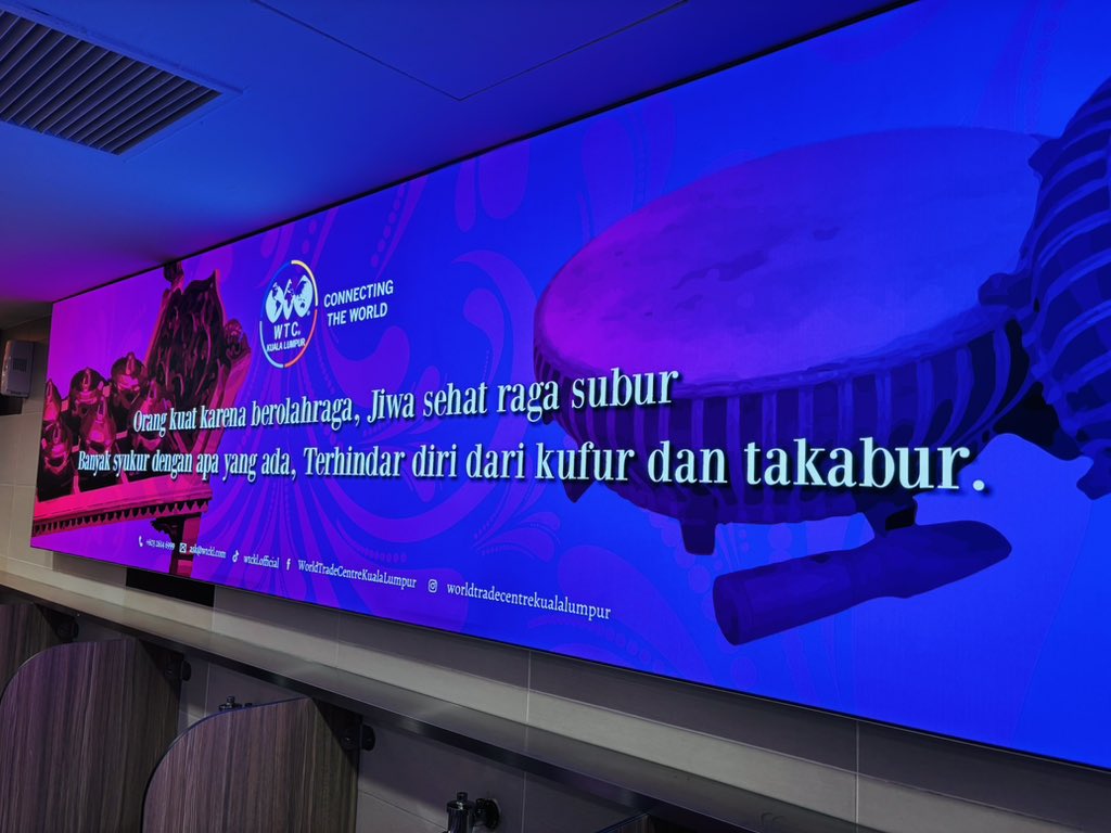 syukizah313's tweet image. Dah cantik , kemas dan selasa tandas di WTC atau di kenali nama lama PWTC . Terbaik pengurusan dia . Maaf tak turun PBAKL 2025 tempoh hari 👍🏼👍🏼👍🏼 #management #pwtc