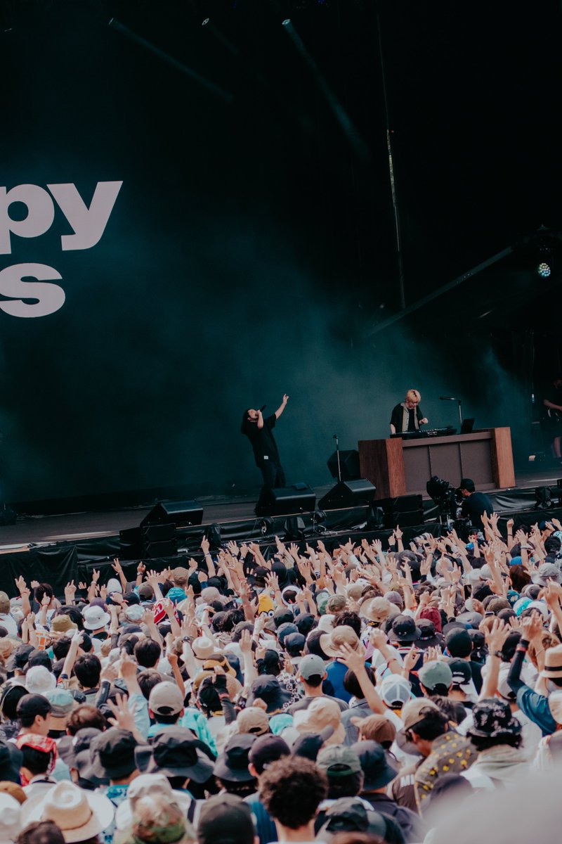 Creepy_Nuts_'s tweet image. 2025.07.27

FUJI ROCK FESTIVAL &apos;25

at. 新潟県湯沢町苗場スキー場

photo by @HiroyaBrian