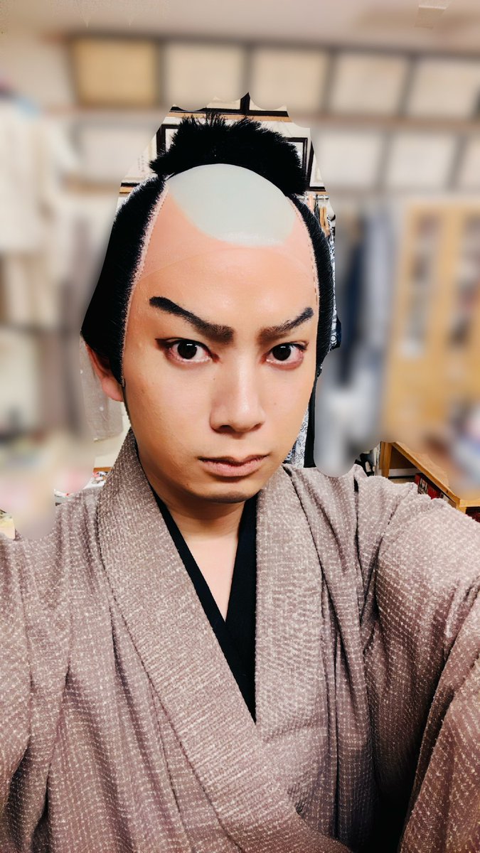 utaroku23's tweet image. 昨日 #七月大歌舞伎 千穐楽。
今月も色々と勤めさせて頂きました。
ありがとうございました🙇♂️
無事に千穐楽を迎えて安堵ですが、来月は #稚魚の会 #歌舞伎会 #合同公演 です!
何卒宜しくお願い致します🙇♂️🙇♂️