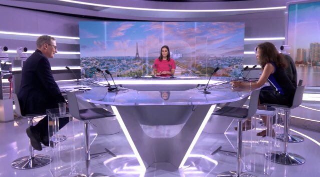 MLettresduSud's tweet image. Midi sur @LCI :
Nous avons rendez-vous avec l’information et avec l’incomparable @jeannebarontv.
C’est parti pour 3 heures d’émission. Vous allez assurer Jeanne comme toujours 💪❗️