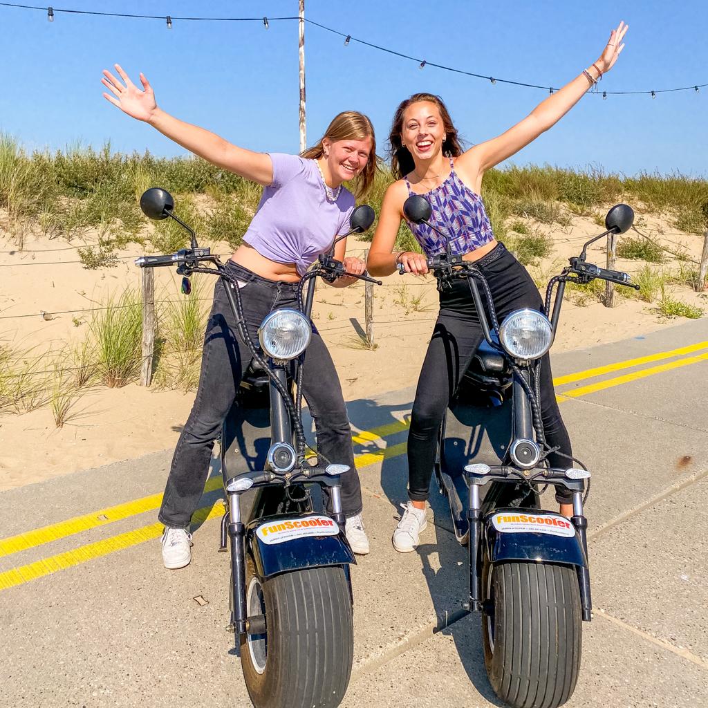 HavefunEvents's tweet image. 🌞 Voel de zon op je gezicht en ontdek de Bollenstreek op een elektrische step van havefunevents.nl! 🛴✨

👉 Start in Voorhout, geniet van natuur en strandplezier 🏖️.
🔗 Reserveer nu via  

#HaveFunEvents #Stepuitje #Bollenstreek  #ElektrischeStep