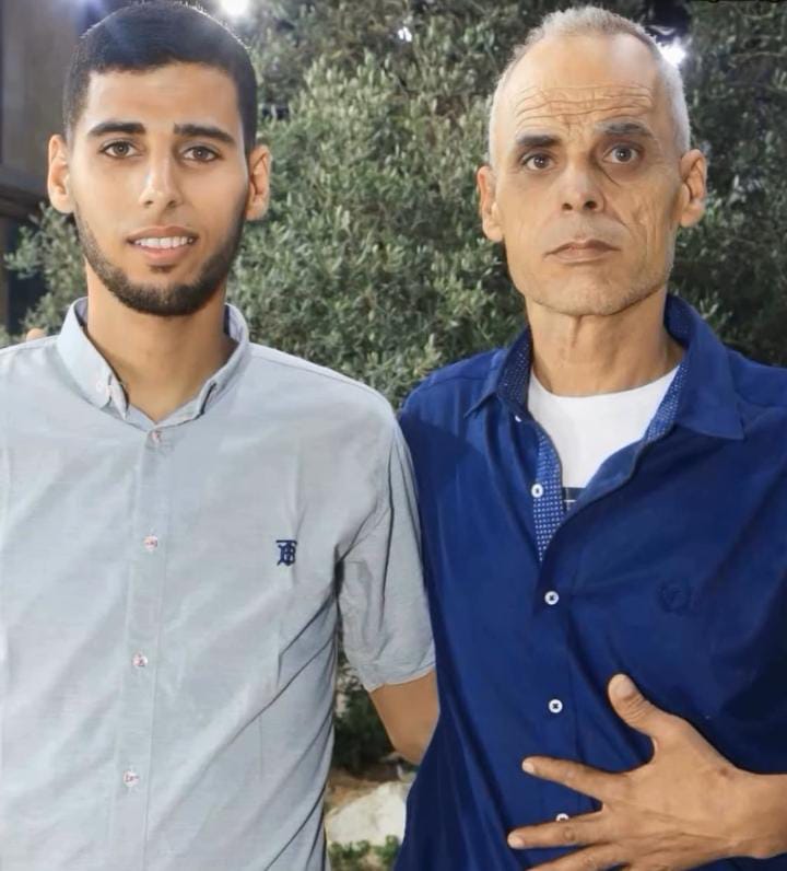 Mahmoud Massri | مَحْمُود 🇵🇸 (@mahmoudmassri15) on Twitter photo With deep sorrow and grief, we mourn our beloved uncle Hamed Al-Masri (Abu Mahmoud), the father of my friend Ibrahim <a href="/_alturky2001/">Eng Ibraheem almassri from gaza🍉🇵🇸</a>, who was martyred, joining his son, the martyr Hamada.
May Allah have mercy on them both, accept them in the highest ranks of Paradise, and reunite With deep sorrow and grief, we mourn our beloved uncle Hamed Al-Masri (Abu Mahmoud), the father of my friend Ibrahim <a href="/_alturky2001/">Eng Ibraheem almassri from gaza🍉🇵🇸</a>, who was martyred, joining his son, the martyr Hamada.
May Allah have mercy on them both, accept them in the highest ranks of Paradise, and reunite