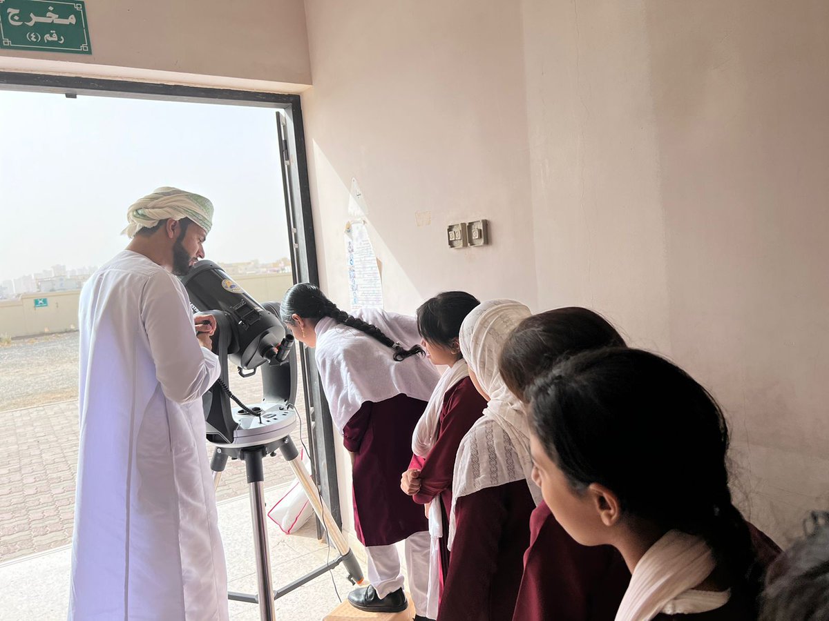 الواقع الفلكي في #سلطنة_عُمان نحو ثقافة مجتمعية ورؤية علمية متجددة.
2u.pw/JOvp6

#نشرة_المحافظات
#العُمانية