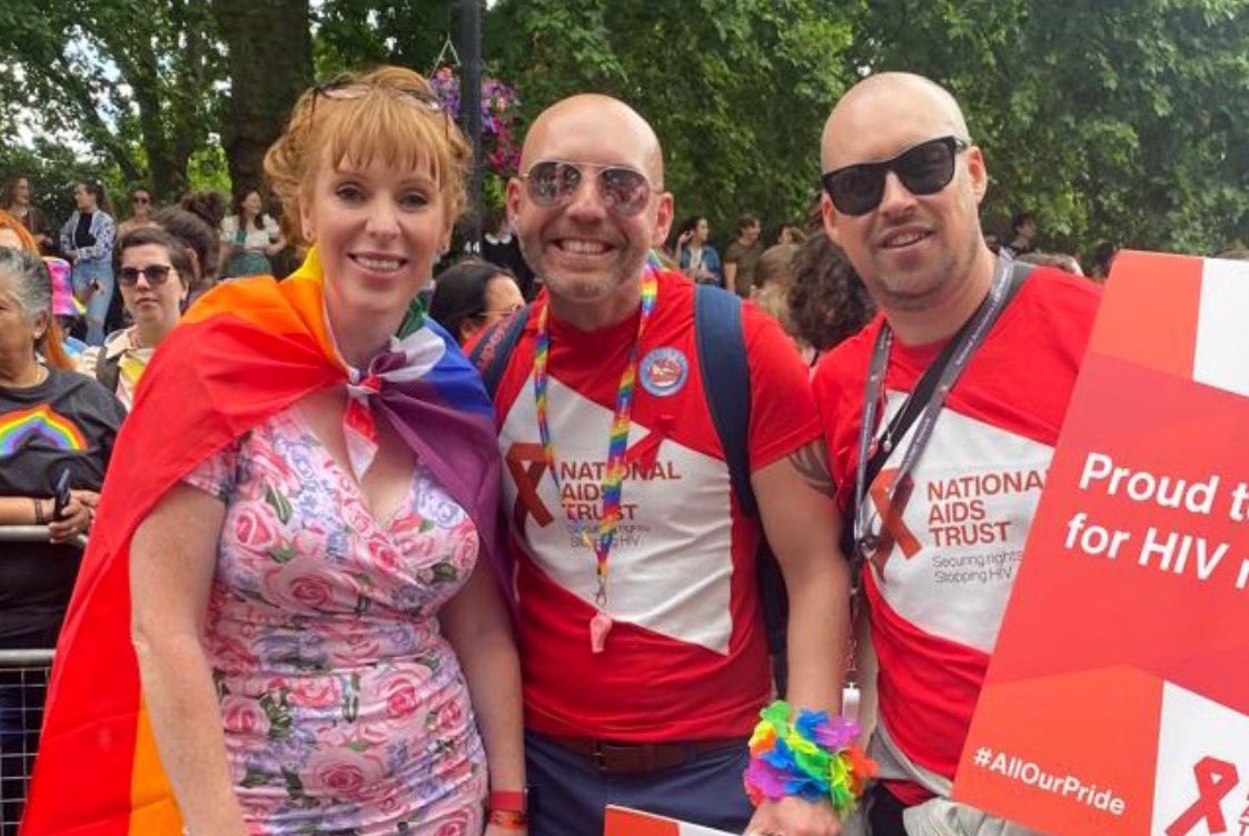 cllr_aston's tweet image. 58 years ago today, Labour decriminalised homosexuality. 🏳️🌈
Although the fight goes on for true equality, I’m proud that my party was the first party in Government to recognise that LGBT rights are human rights. 👊 @LGBTLabour