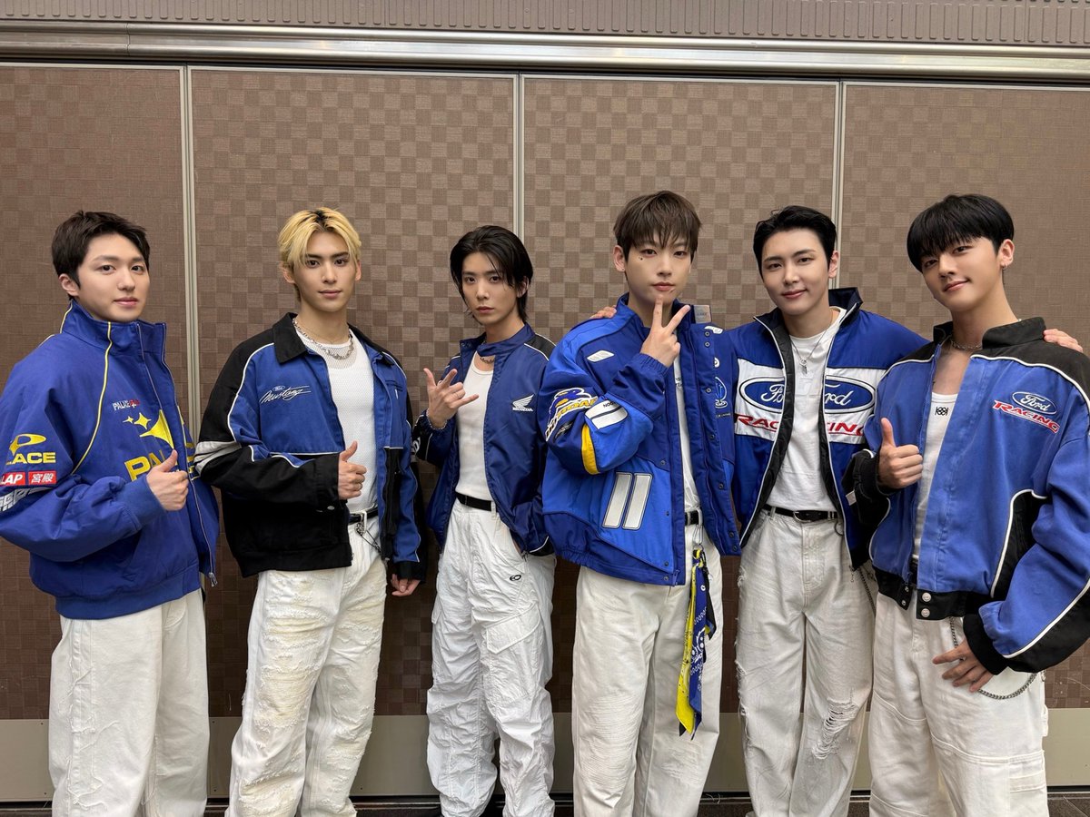 SF9_official_jp's tweet image. \SF9 JAPAN ALBUM 『LOVE RACE』/
リリースイベント@大阪 終了‼️
日本の #FANTASY のみなさんと近くでお会いすることができて幸せな2日間でした❣️これから先もずっとみなさんと素敵な思い出を作っていきたいです😊
来てくださったみなさん、本当にありがとうございました!!✨
#SF9 #LOVE_RACE