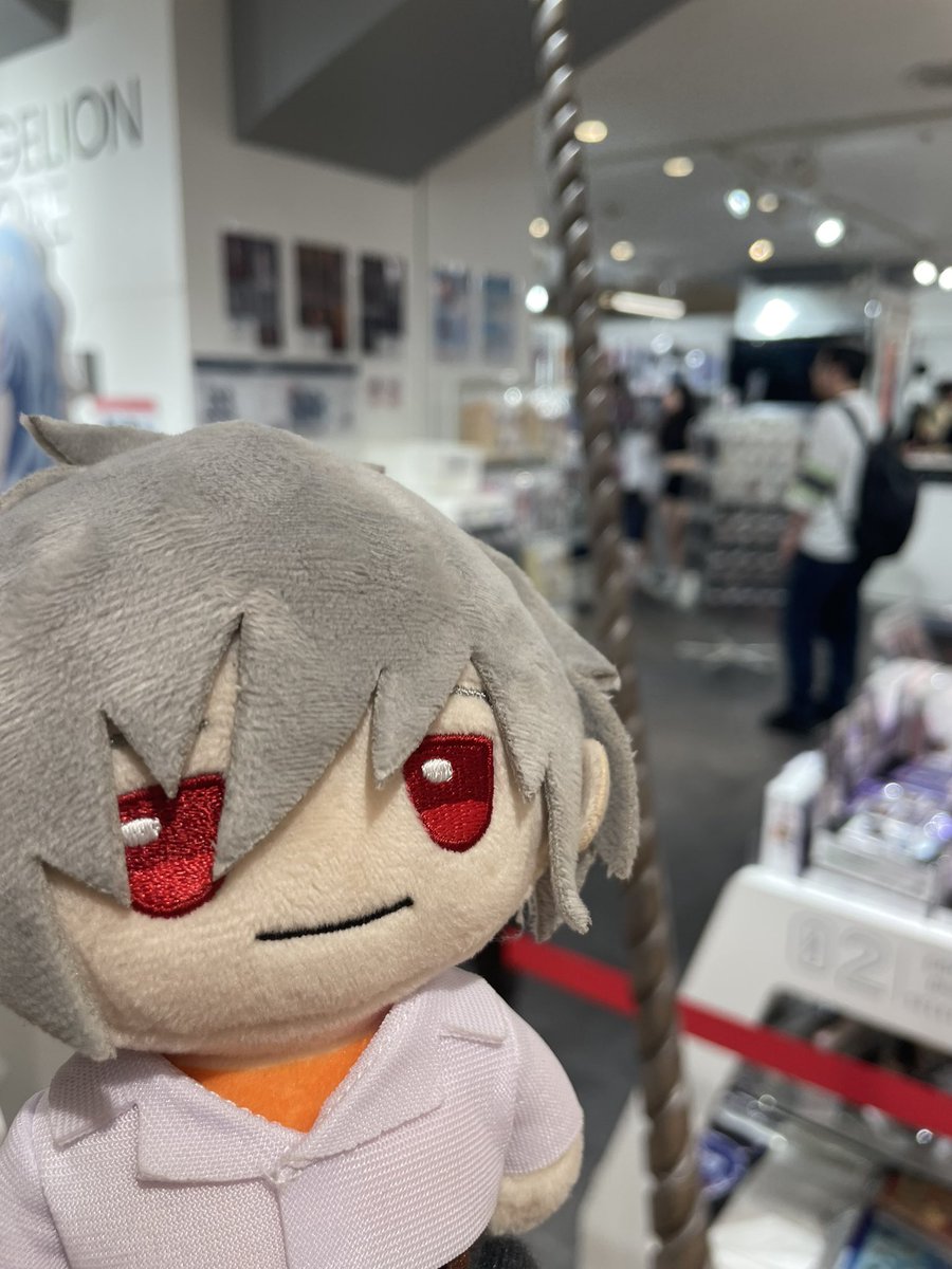 KouMark6's tweet image. カヲルくん
これがエヴァストアだよ