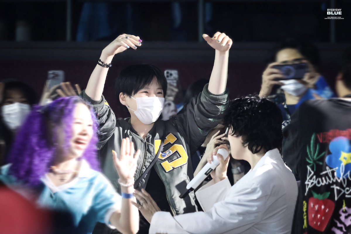 byebyemyblue515's tweet image. 250727 IN OUR CIRCLE ์์ธ
์ผ์ผ์ผ์ผ์ผใ
ใ
#์์ #YOSHI #ใจใท #้ๆฌ่ณๅ
ธ
#ํธ๋ ์ #TREASURE #ใใฌใธใฃใผ