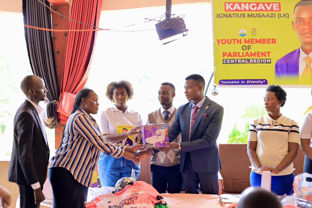 Ssendawula11664's tweet image. Hon.Ignatius Kangave Musaazi also cares about women.
I.K 4 YOUTH MP CENTRAL REGION