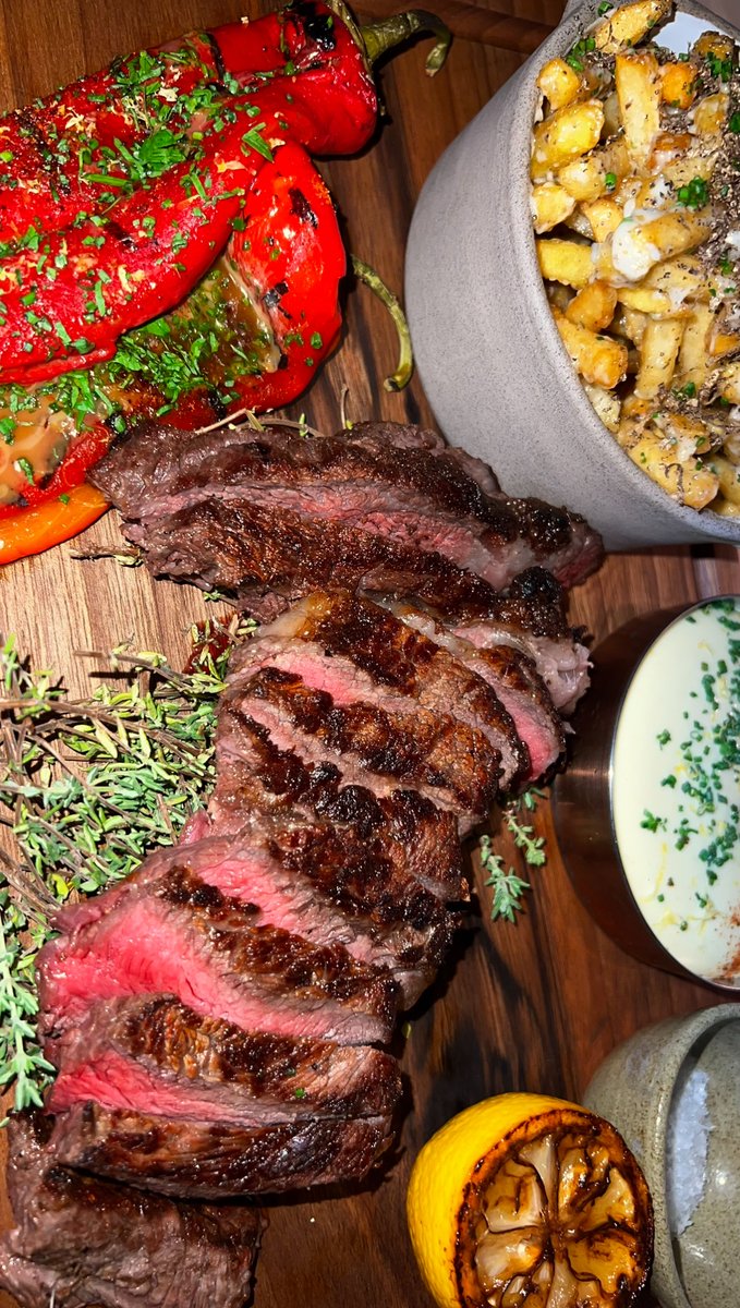 joelampton_'s tweet image. Eat more meat bro and ejaculate in warm pussy
that's all you need for high testosterone