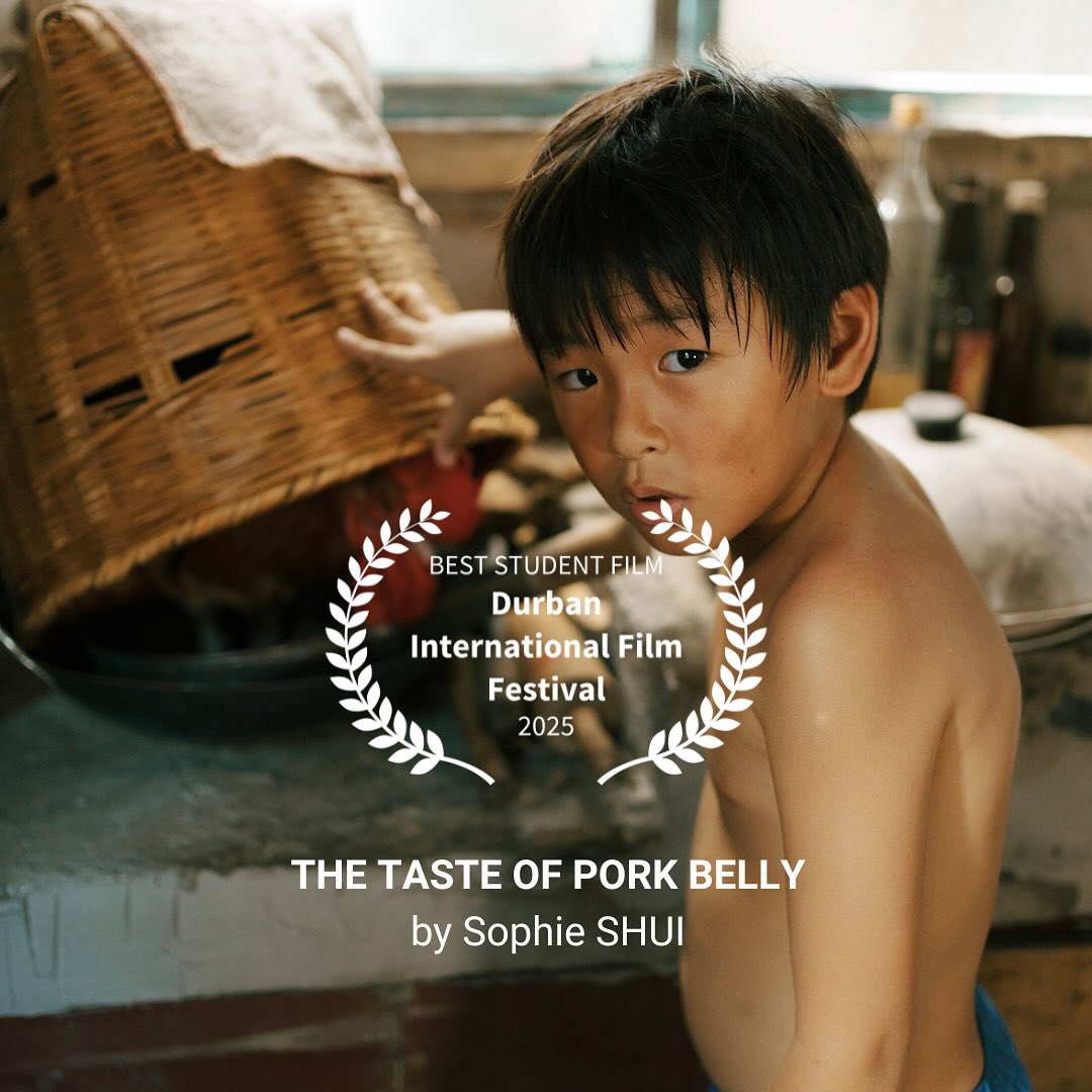 Taiwan_in_RSA's tweet image. Congrats to #Taiwanese film THE TASTE OF PORK BELLY by Sophie SHUI winning best student film at the 46th Durban International Film Festival 🍾👏🏼
恭喜來自 #台灣 由 #隋淑芬 導演執導的《五花肉》榮獲第46屆德班國際影展(#DIFF)「最佳學生影片」🏅
Source of image: @DIFFest Facebook