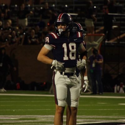 MBESportHQ's tweet photo. Defense Wins Titles 💪
DE Ryan Machado returns from injury, LB Colton Simonton leads the front, and DBs Riley Jones &amp; Blake Jenkins lock down the back. This unit is fast, physical &amp; deep. JV went 7-3 last yr—depth is real.
#TXHSFB #TompkinsFalcons #BuiltDifferent 🛡️ https://t.co/JQkrY4lXJq